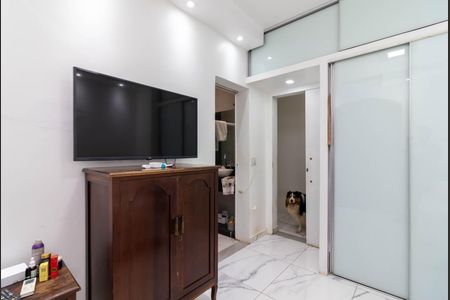 Casa para alugar com 460m², 4 quartos e 4 vagas Casa para alugar com 460m², 4 quartos e 4 vagasSuíte 1