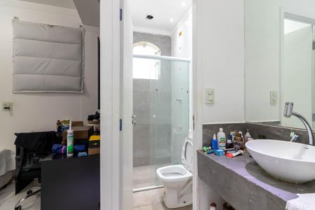 Casa para alugar com 460m², 4 quartos e 4 vagas Casa para alugar com 460m², 4 quartos e 4 vagasBanheiro da Suíte 3