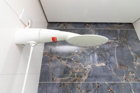 Casa para alugar com 460m², 4 quartos e 4 vagas Casa para alugar com 460m², 4 quartos e 4 vagasBanheiro da Suíte 2