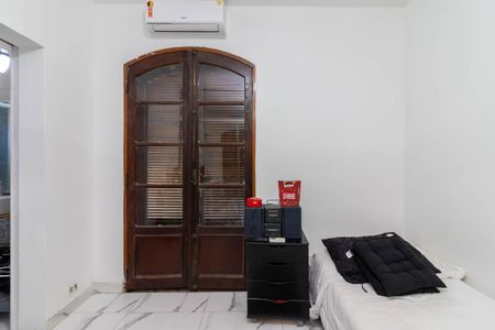 Casa para alugar com 460m², 4 quartos e 4 vagas Casa para alugar com 460m², 4 quartos e 4 vagasSuíte 2