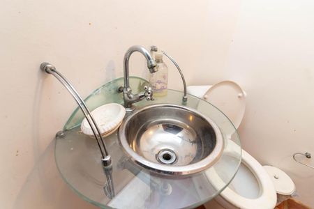 Casa para alugar com 460m², 4 quartos e 4 vagas Casa para alugar com 460m², 4 quartos e 4 vagasBanheiro da Garagem