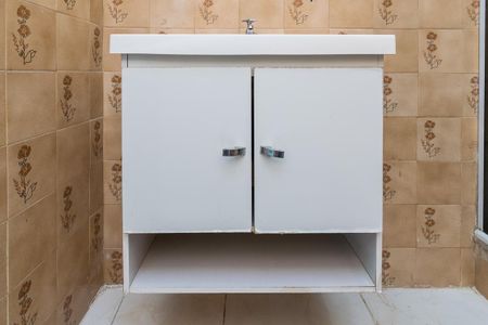 Apartamento para alugar com 75m², 3 quartos e 1 vaga Apartamento para alugar com 75m², 3 quartos e 1 vagaBanheiro