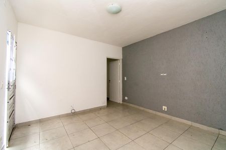 Casa para alugar com 200m², 1 quarto e 3 vagas Casa para alugar com 200m², 1 quarto e 3 vagasSala
