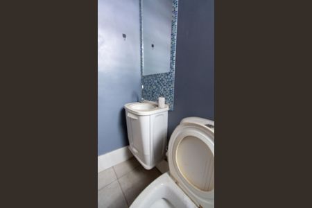 Casa para alugar com 200m², 1 quarto e 3 vagas Casa para alugar com 200m², 1 quarto e 3 vagasBanheiro