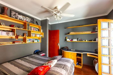 Casa à venda com 225m², 3 quartos e 6 vagasQuarto 1