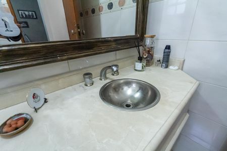 Casa à venda com 225m², 3 quartos e 6 vagasLavabo