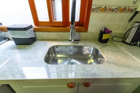 Casa à venda com 225m², 3 quartos e 6 vagasCozinha