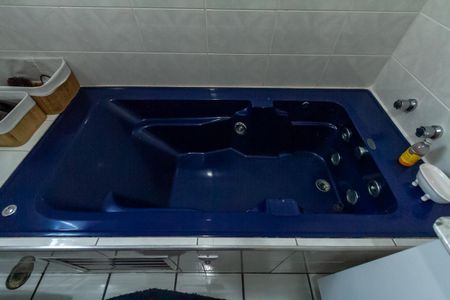 Casa à venda com 225m², 3 quartos e 6 vagasBanheiro da Suíte