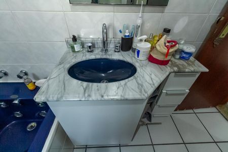 Casa à venda com 225m², 3 quartos e 6 vagasBanheiro da Suíte