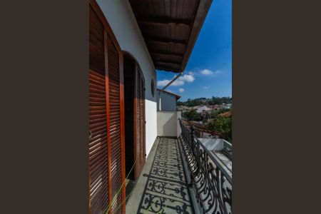 Casa à venda com 225m², 3 quartos e 6 vagasSacada da Suíte