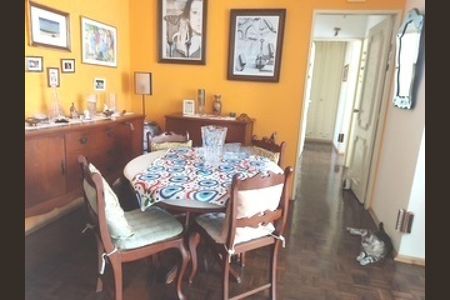 Apartamento à venda com 97m², 2 quartos e 1 vaga