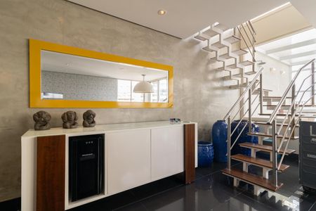 Apartamento à venda com 102m², 2 quartos e 2 vagasEntrada