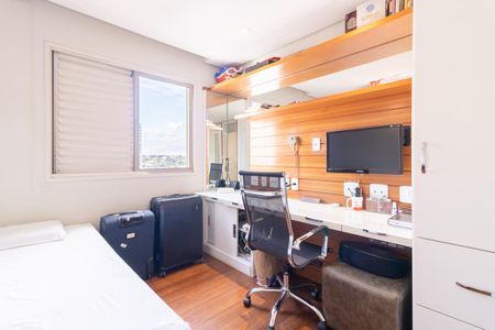 Apartamento à venda com 102m², 2 quartos e 2 vagasSuíte 2