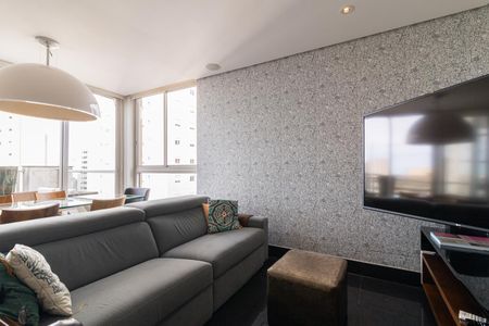 Apartamento à venda com 102m², 2 quartos e 2 vagasSala