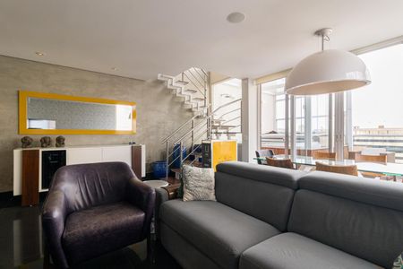Apartamento à venda com 102m², 2 quartos e 2 vagasSala