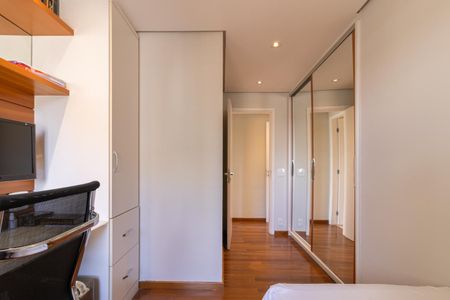 Apartamento à venda com 102m², 2 quartos e 2 vagasSuíte 2