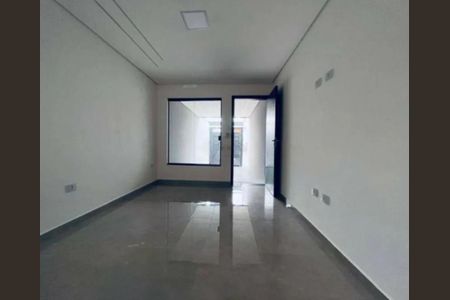 Casa à venda com 93m², 3 quartos e 2 vagas