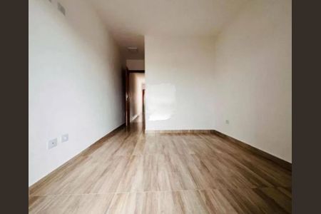 Casa à venda com 93m², 3 quartos e 2 vagas