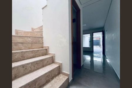 Casa à venda com 93m², 3 quartos e 2 vagas