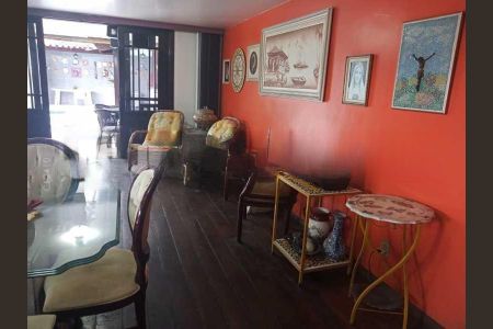 Casa de condomínio à venda com 465m², 5 quartos e 3 vagas