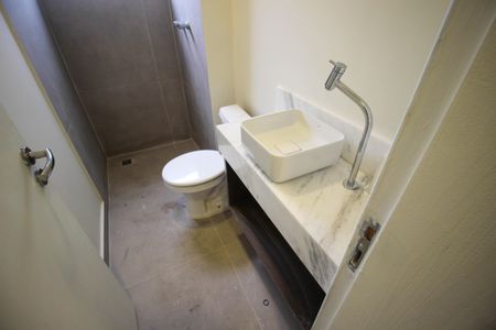 Apartamento para alugar com 63m², 2 quartos e 2 vagasBanheiro Social