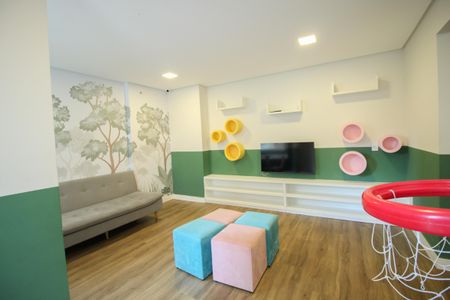 Apartamento à venda com 34m², 2 quartos e sem vagaÁrea comum