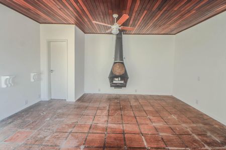 Apartamento à venda com 219m², 3 quartos e 2 vagasCobertura