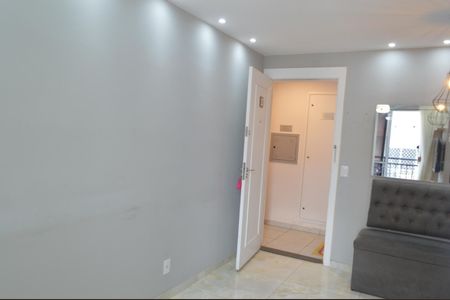 Apartamento para alugar com 49m², 2 quartos e sem vaga Apartamento para alugar com 49m², 2 quartos e sem vagaSala