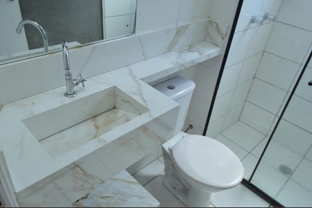 Apartamento para alugar com 49m², 2 quartos e sem vaga Apartamento para alugar com 49m², 2 quartos e sem vagaBanheiro