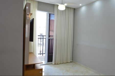 Apartamento para alugar com 49m², 2 quartos e sem vaga Apartamento para alugar com 49m², 2 quartos e sem vagaSala