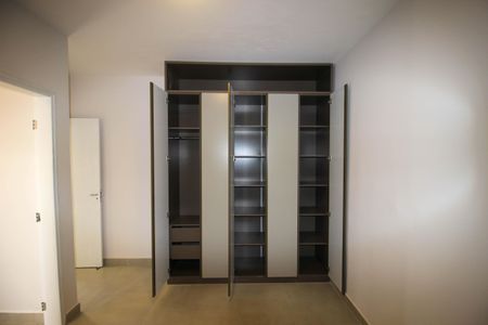 Apartamento para alugar com 63m², 1 quarto e 2 vagas Apartamento para alugar com 63m², 1 quarto e 2 vagasSuíte