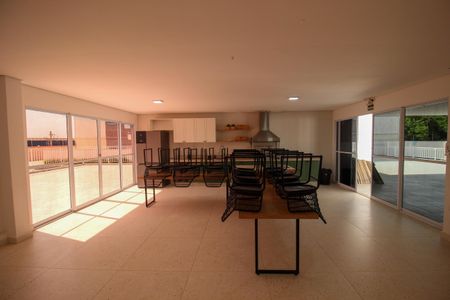 Apartamento para alugar com 63m², 1 quarto e 2 vagas Apartamento para alugar com 63m², 1 quarto e 2 vagasÁrea comum - Salão de festas