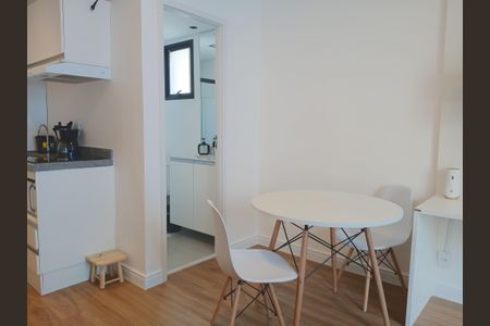 Studio para alugar com 30m², 1 quarto e sem vaga Studio para alugar com 30m², 1 quarto e sem vagaStudio