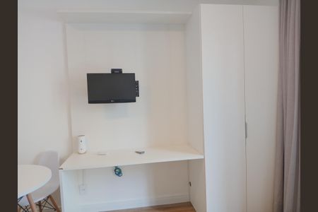 Studio para alugar com 30m², 1 quarto e sem vaga Studio para alugar com 30m², 1 quarto e sem vagaStudio