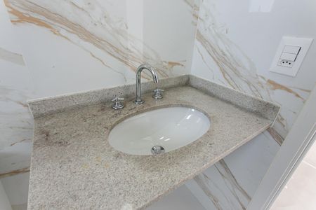 Apartamento à venda com 87m², 3 quartos e 1 vagaBanheiro da Suíte