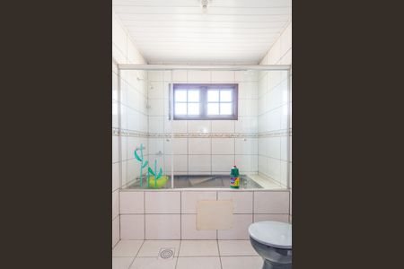 Casa à venda com 320m², 4 quartos e 2 vagas Casa à venda com 320m², 4 quartos e 2 vagasBanheiro 1