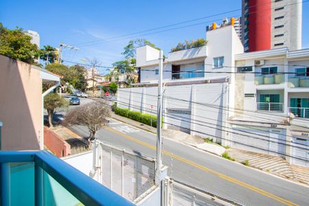 Varanda da sala de casa à venda com 2 quartos, 110m² em Jardim, Santo André