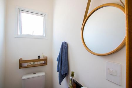 Casa à venda com 110m², 2 quartos e 2 vagas Casa à venda com 110m², 2 quartos e 2 vagasLavabo