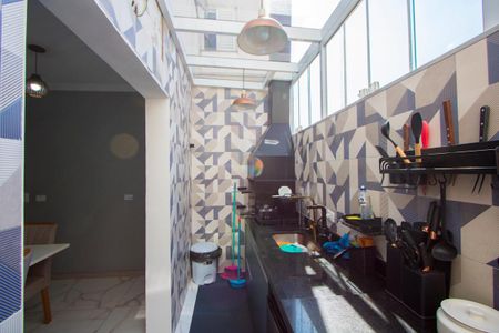 Casa à venda com 110m², 2 quartos e 2 vagas Casa à venda com 110m², 2 quartos e 2 vagasCozinha/Espaço gourmet
