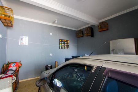 Casa à venda com 110m², 2 quartos e 2 vagas Casa à venda com 110m², 2 quartos e 2 vagasÁrea de serviço/Garagem
