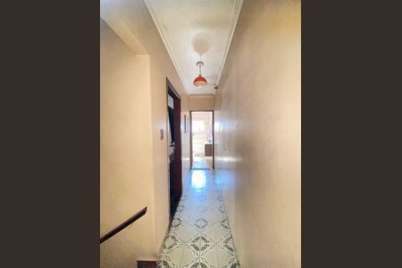 Casa à venda com 270m², 5 quartos e 2 vagasCorredor