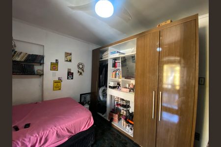 Casa à venda com 270m², 5 quartos e 2 vagasQuarto