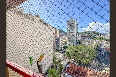 Apartamento à venda com 74m², 2 quartos e 1 vagaSala