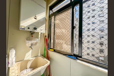 Apartamento à venda com 74m², 2 quartos e 1 vagaÁrea de Serviço