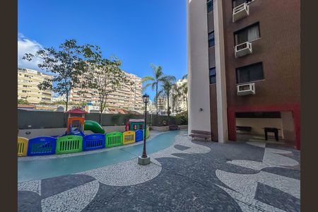 Apartamento à venda com 74m², 2 quartos e 1 vagaÁrea comum