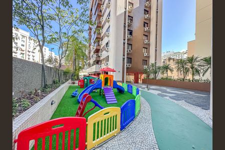 Apartamento à venda com 74m², 2 quartos e 1 vagaÁrea comum