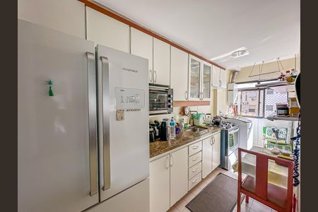 Apartamento à venda com 74m², 2 quartos e 1 vagaCozinha