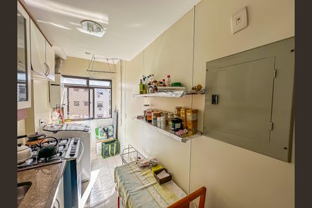 Apartamento à venda com 74m², 2 quartos e 1 vagaCozinha