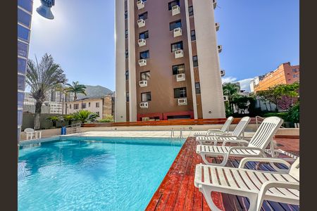 Apartamento à venda com 74m², 2 quartos e 1 vagaÁrea comum