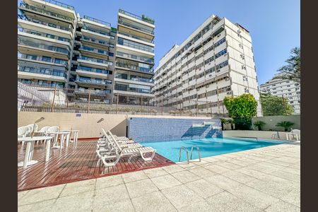 Apartamento à venda com 74m², 2 quartos e 1 vagaÁrea comum